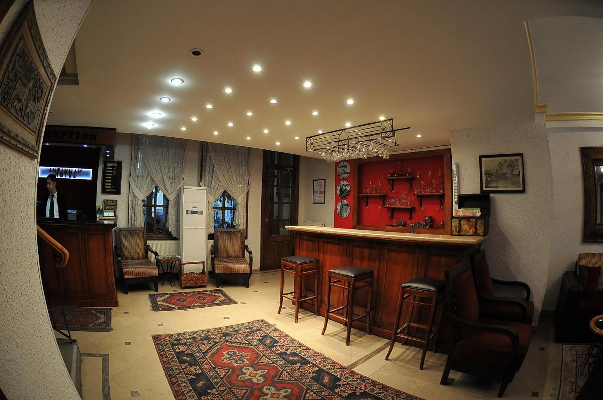 Antikhan Hotel Измир Екстериор снимка